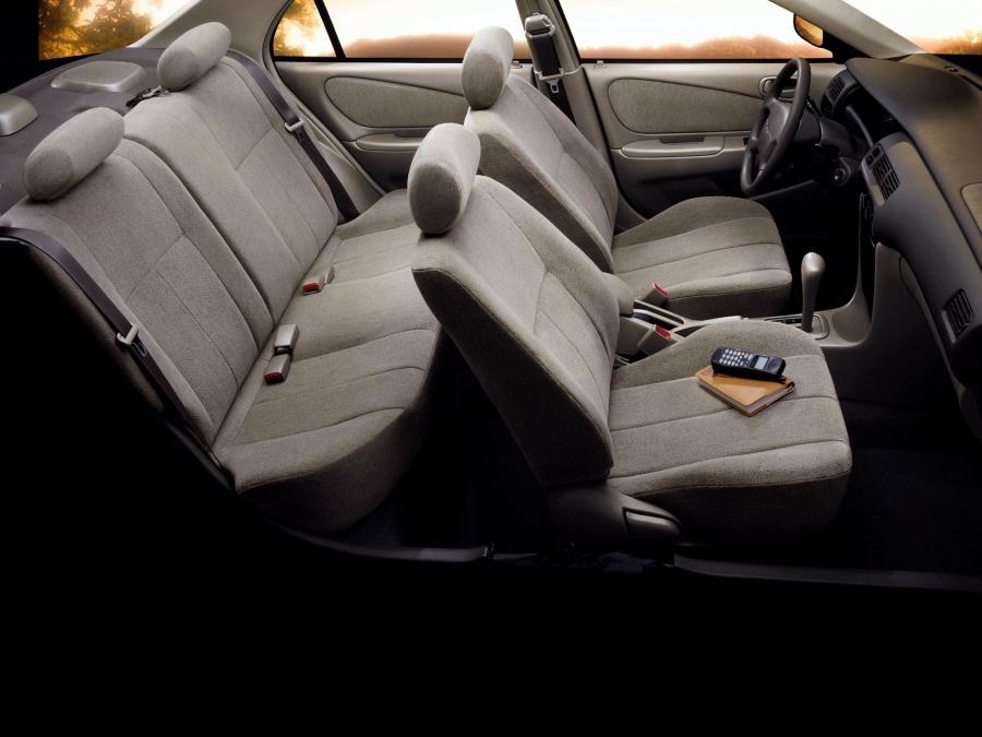  Chevrolet Prizm 1998 года  (фото 12 из 16)